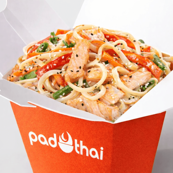 Лосось в сливочном соусе с лапшой удон