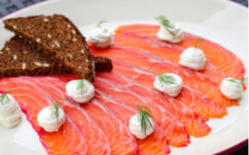 Лосось «Гравлакс» с лимонным кремом