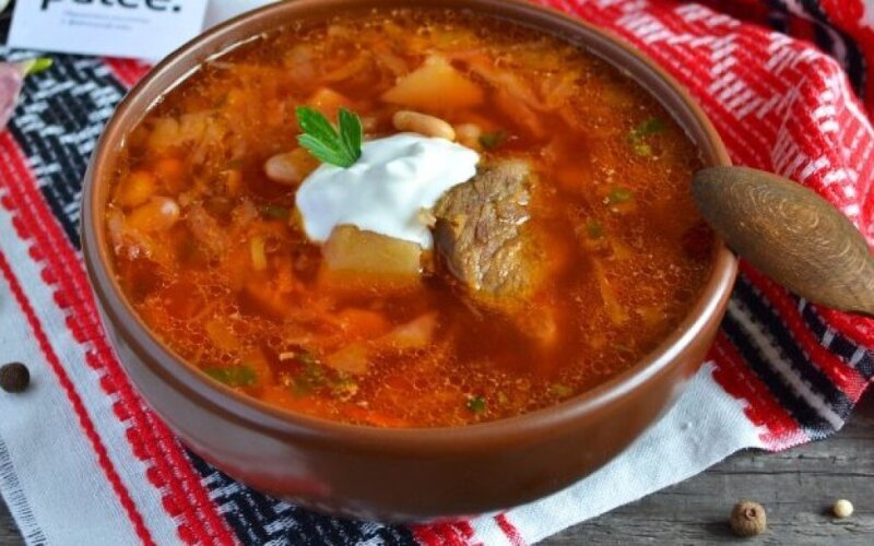 Борщ «Украинский» с мясом