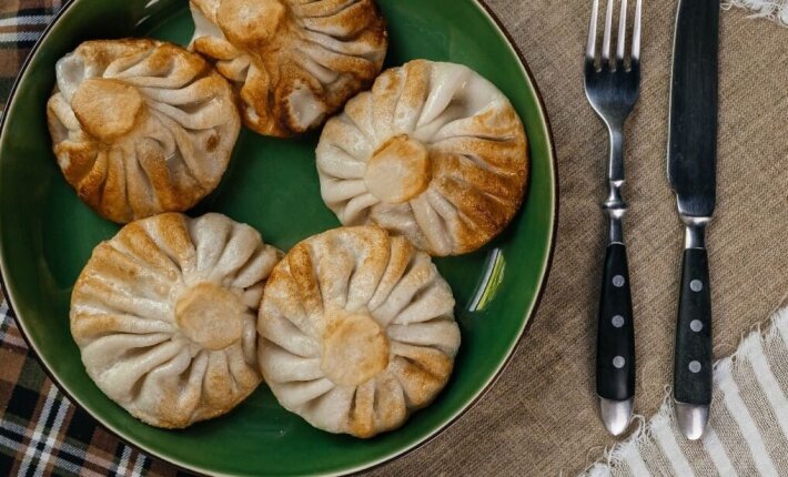 Жареные хинкали с грибами