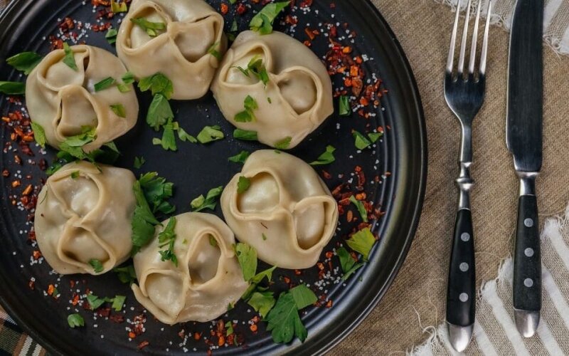 Манты с рубленой говядиной