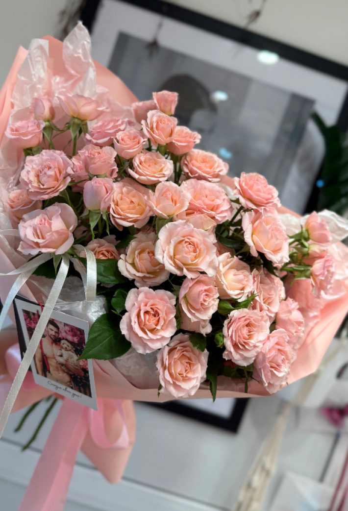 Букет из кустовых роз №5