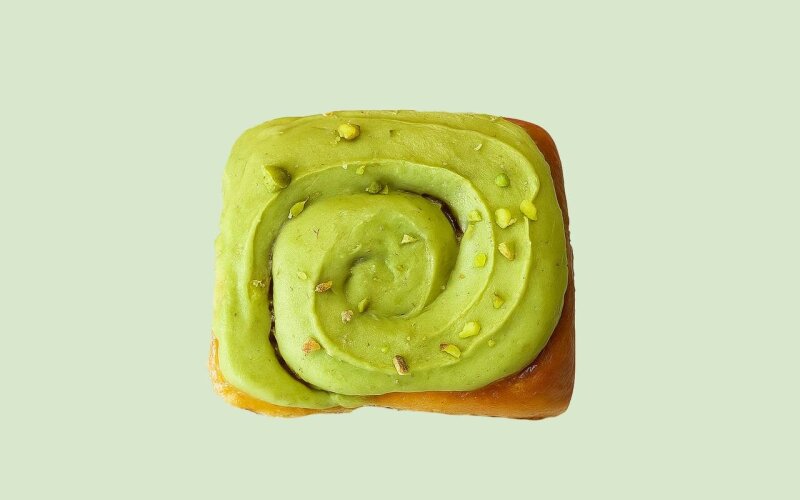 Cinnamon roll «Фисташка»