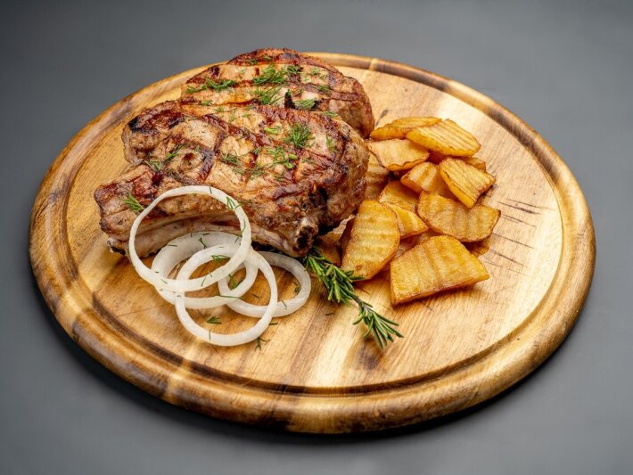 Шашлык из свиной корейки