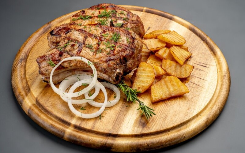 Шашлык из свиной корейки
