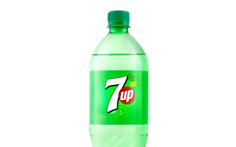 Напиток газированный «7UP»