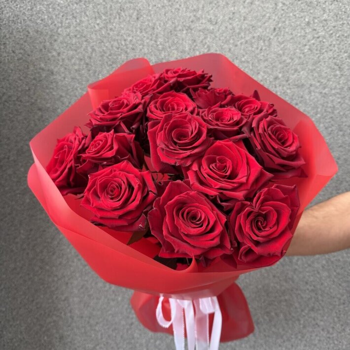Букет из красный роз