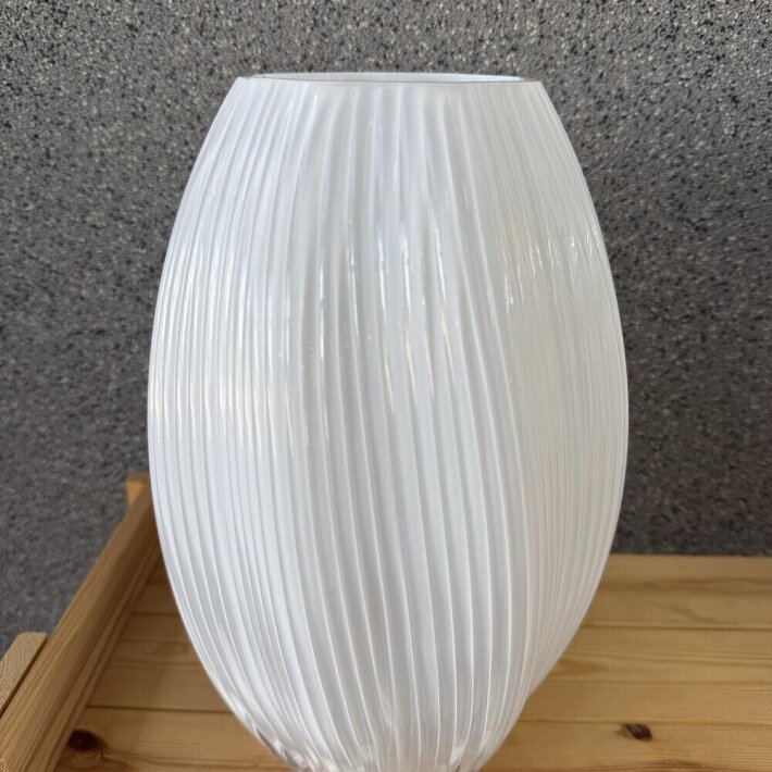 Белая ваза «Ракушка»