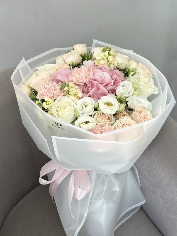 Букет с нежных оттенках