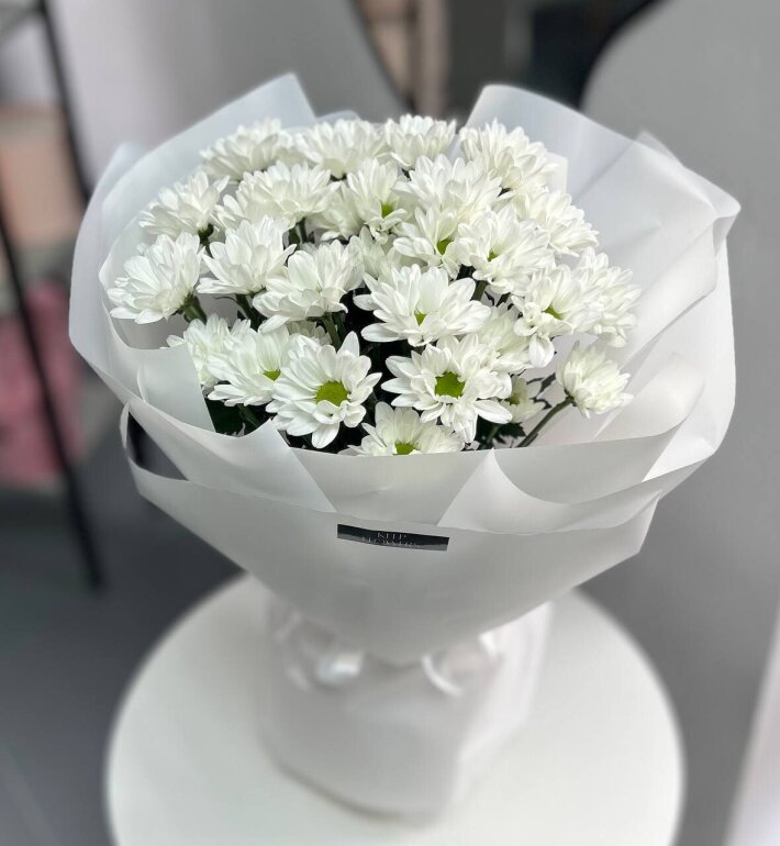 Моно букет из хризантем