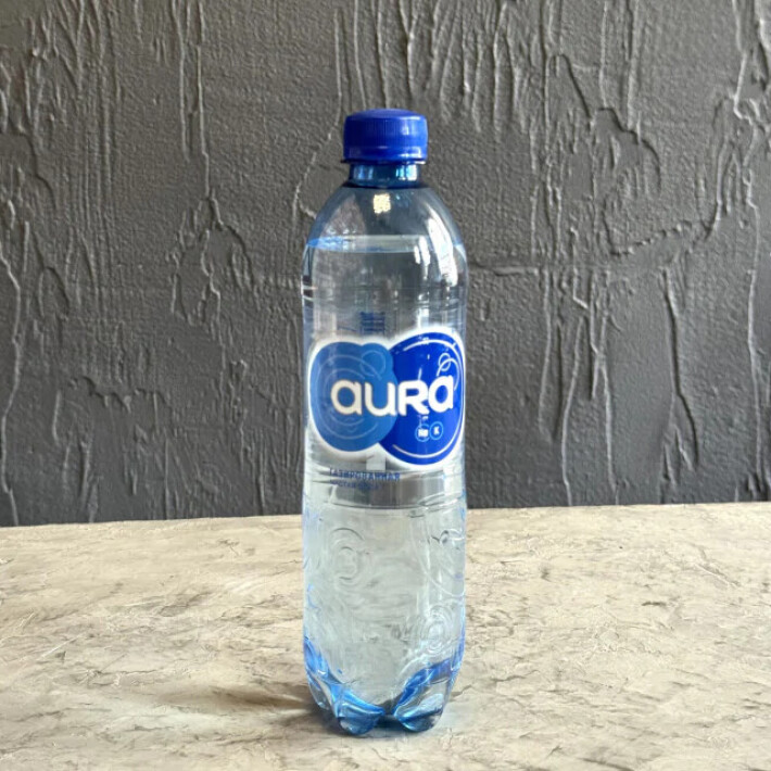 Вода газированная «Aura»