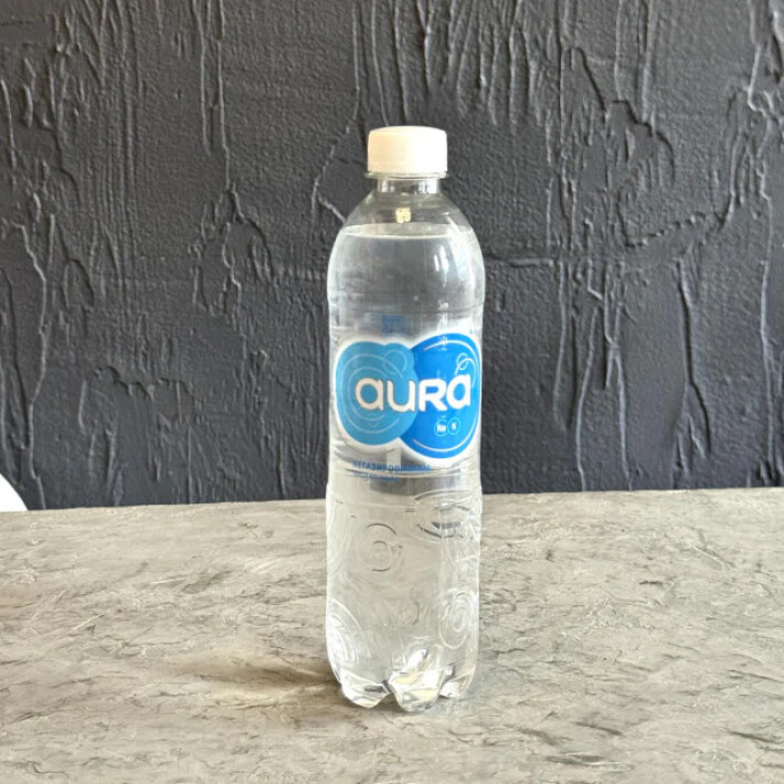 Вода негазированная «Aura»