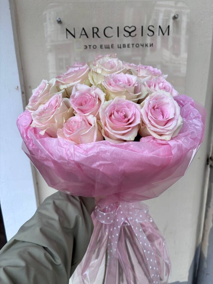 Букет нежных роз