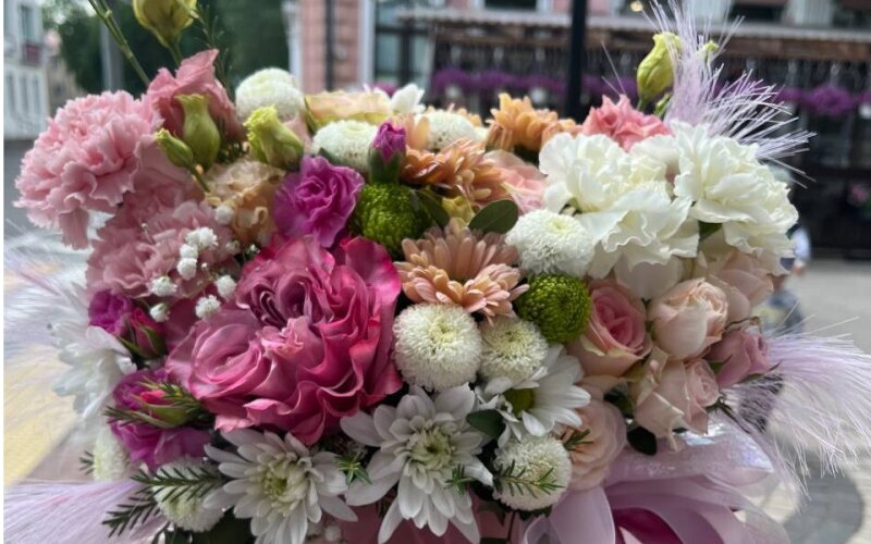 Шляпная композиция «Игра красок»