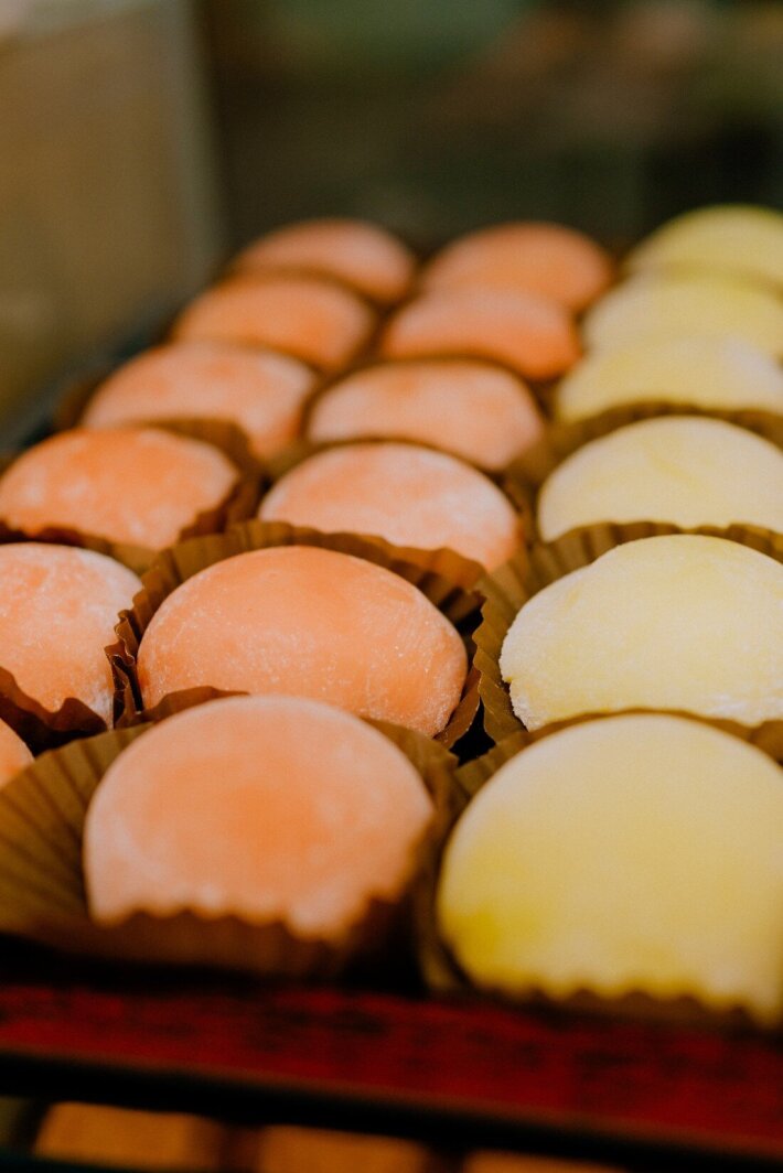 Моти персик