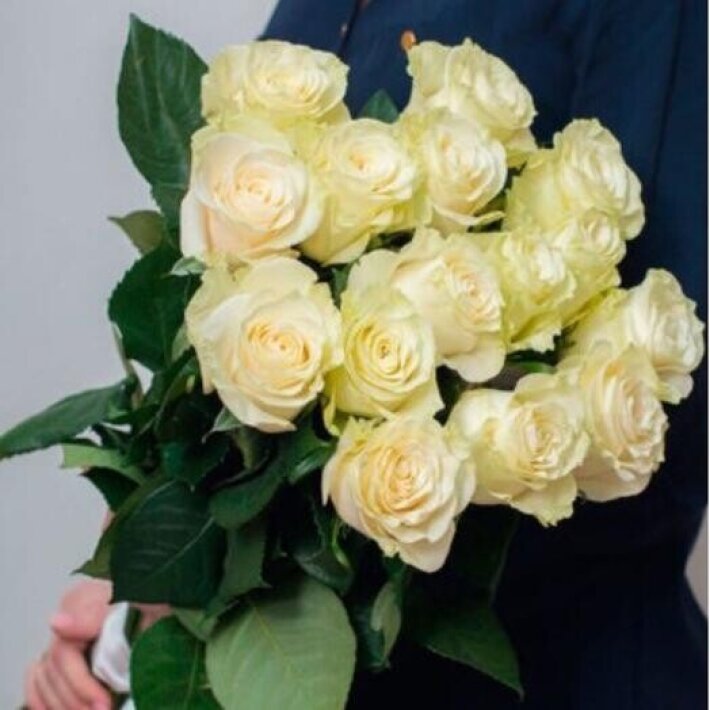 Букет из белой розы