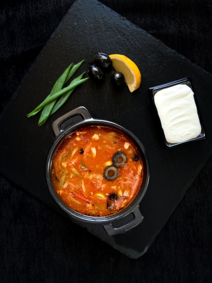 Солянка мясная