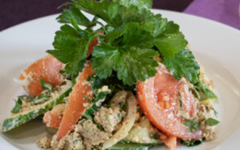 Салат «Сазапхуло»