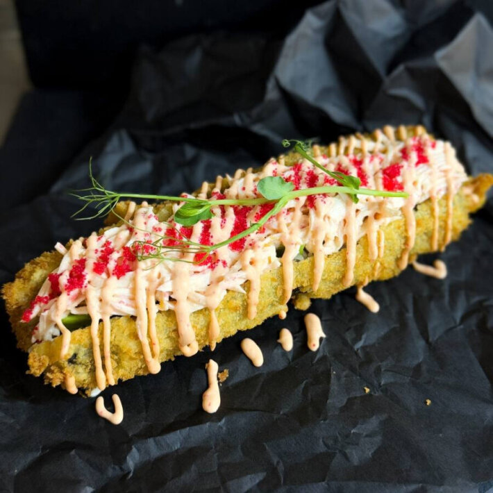 Ролл-дог с крабом спайси