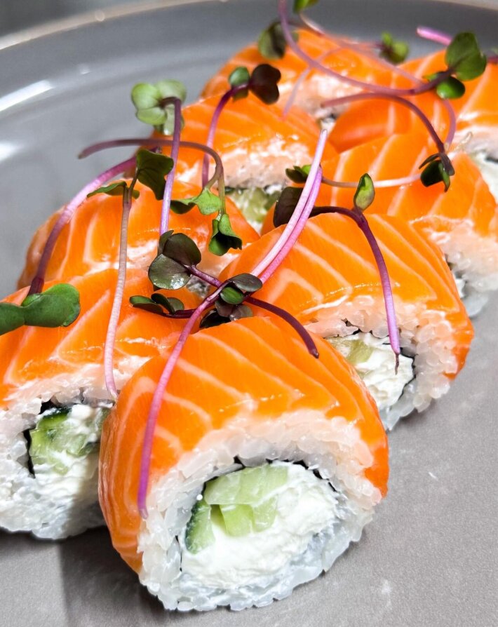 Ролл «Филадельфия с огурцом»