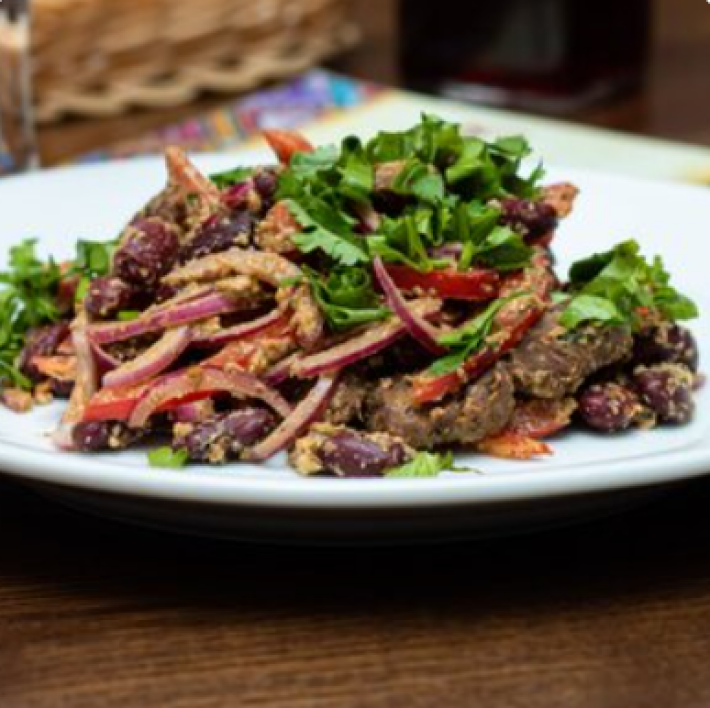 Салат «Тбилиси»