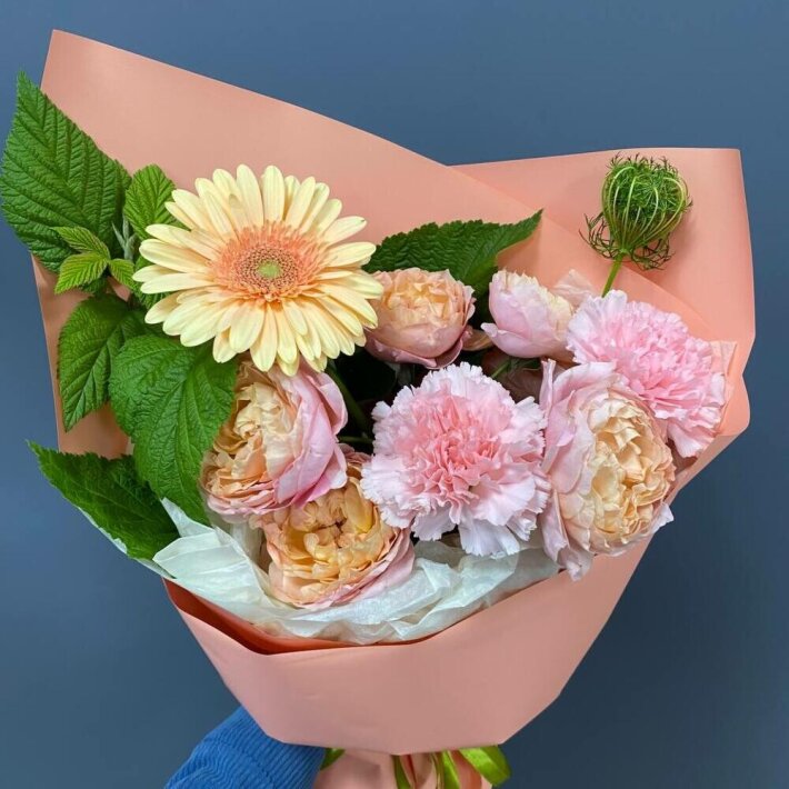 Букет с герберой