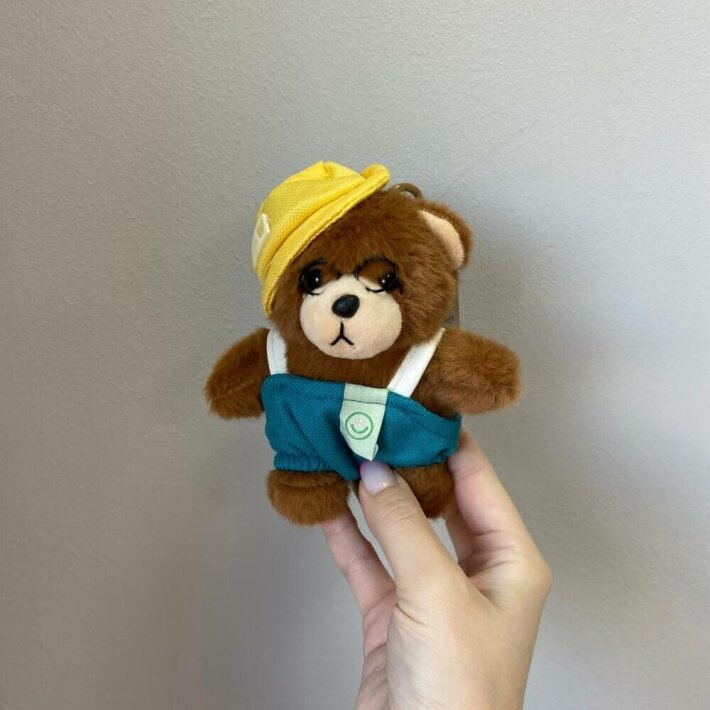 Мишка брелок «Садовник»