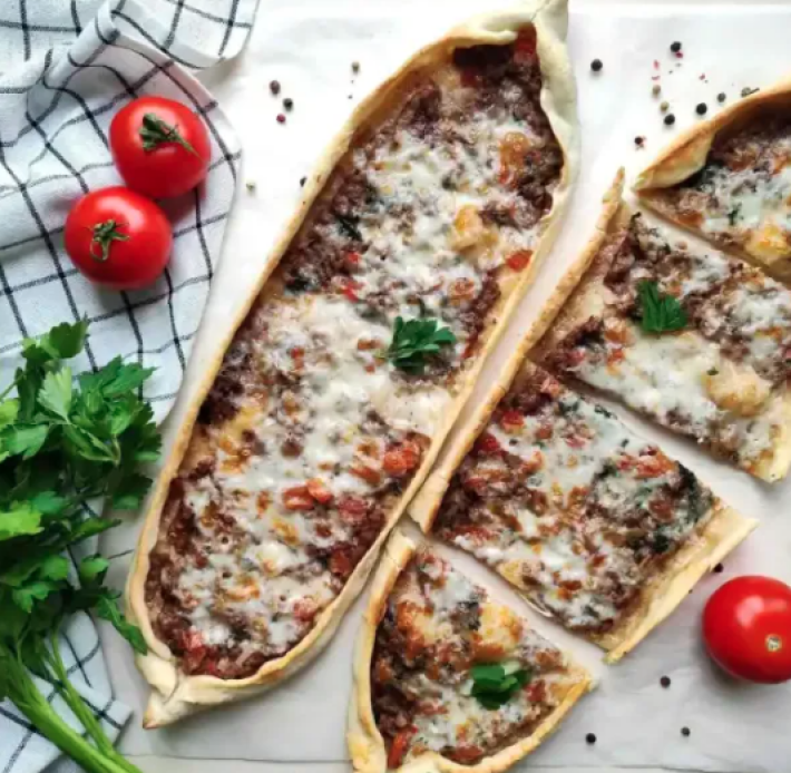 Пиде с сыром