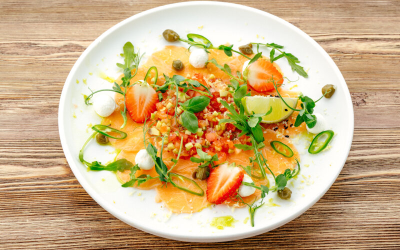 Карпаччо из лосося