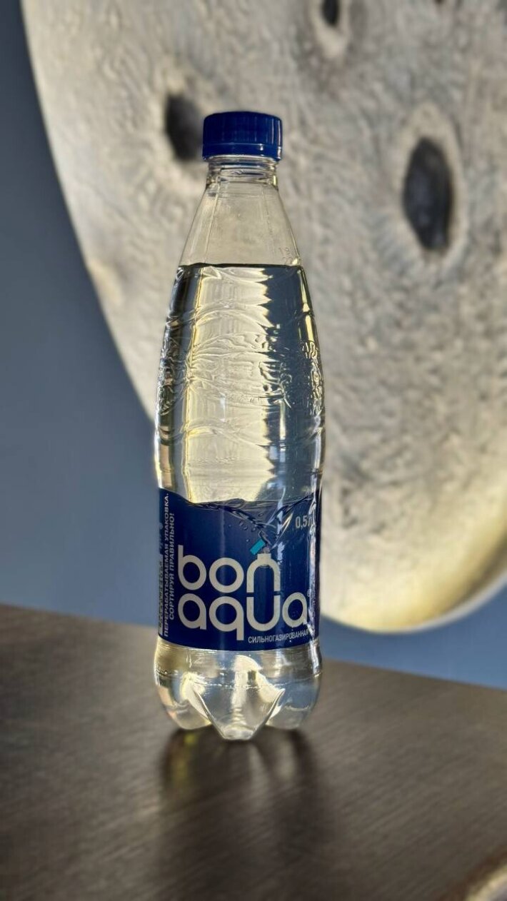 Bonaqua газированная