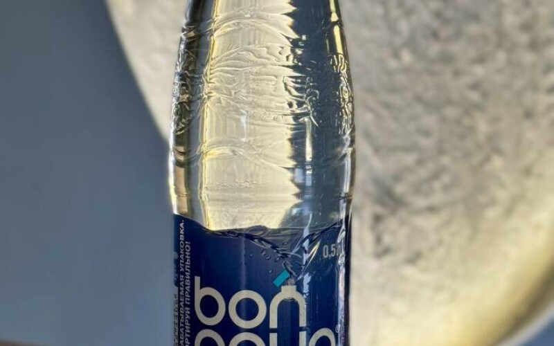 Bonaqua газированная