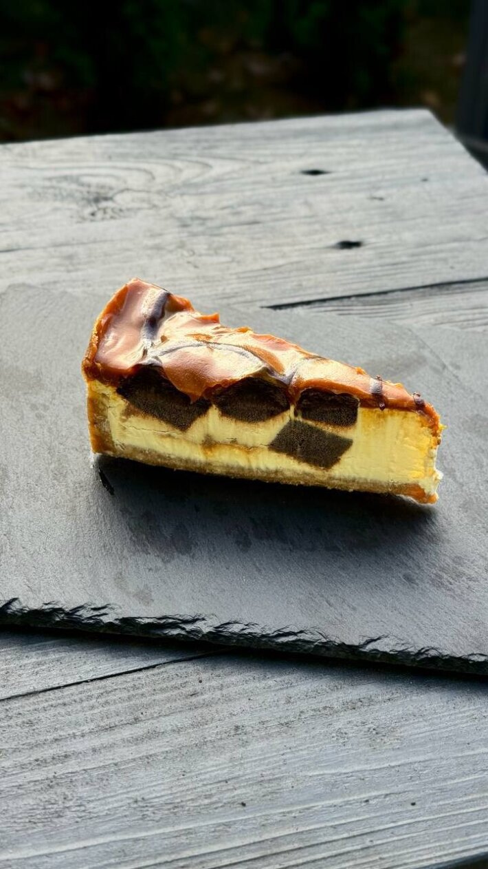 Чизкейк «Брауни» с карамелю