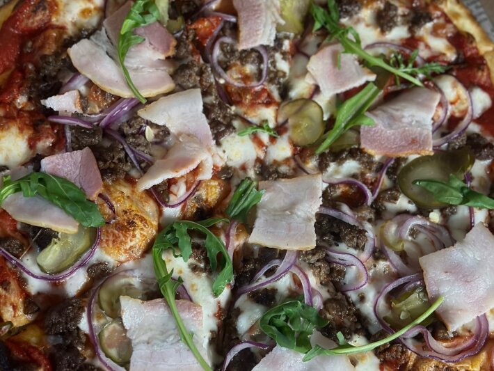 Пицца с говядиной