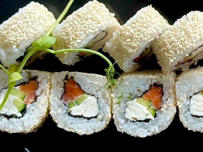 Ролл «Аляска»