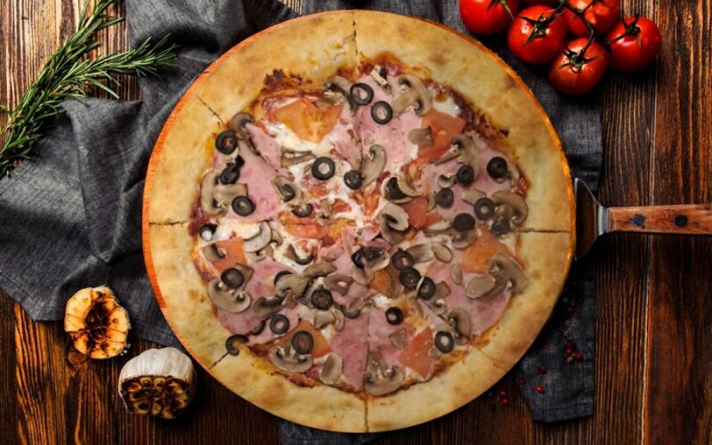 Пицца "Капричоза"