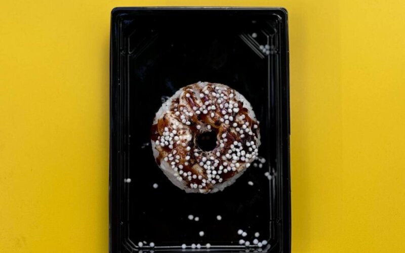 Запечённый пончик с креветкой