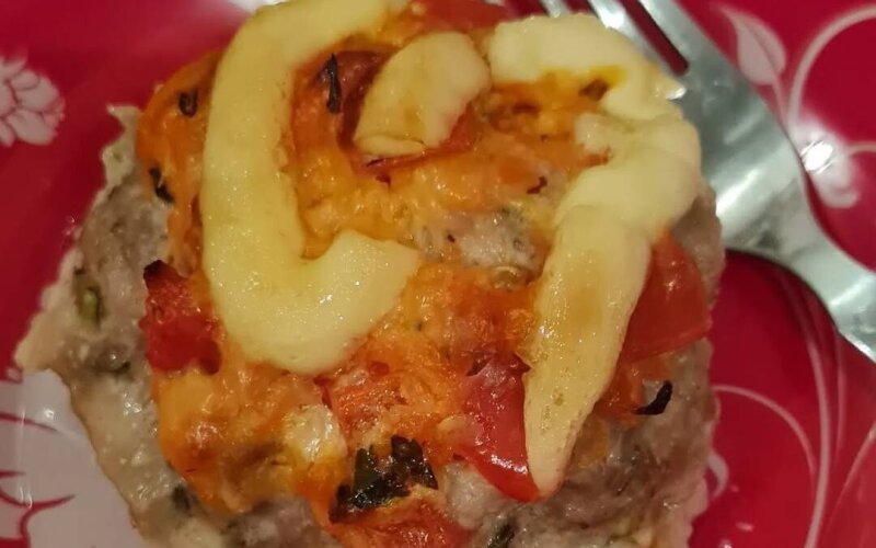 Свиная отбивная с ананасом