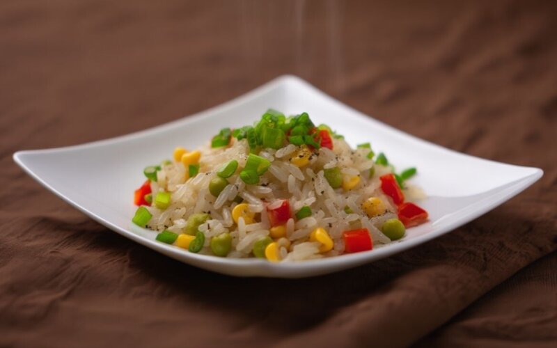 Рис длиннозёрный с овощами