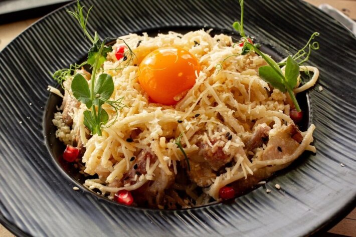 Карбонара с беконом