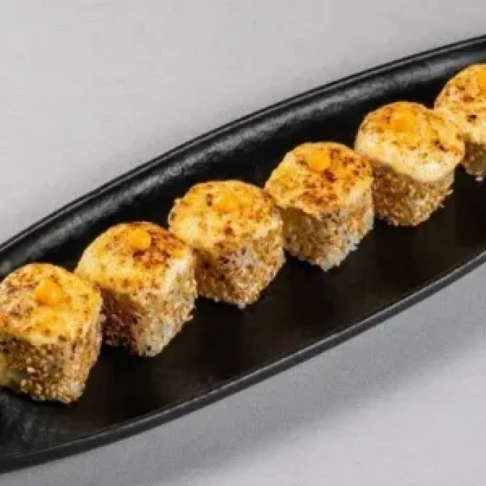 Запеченный рол с тунцом