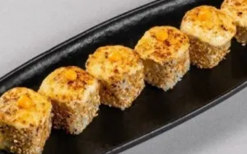 Запеченный рол с тунцом