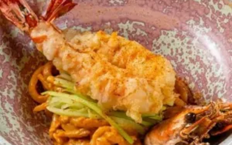 Удон в соусе «Биск»