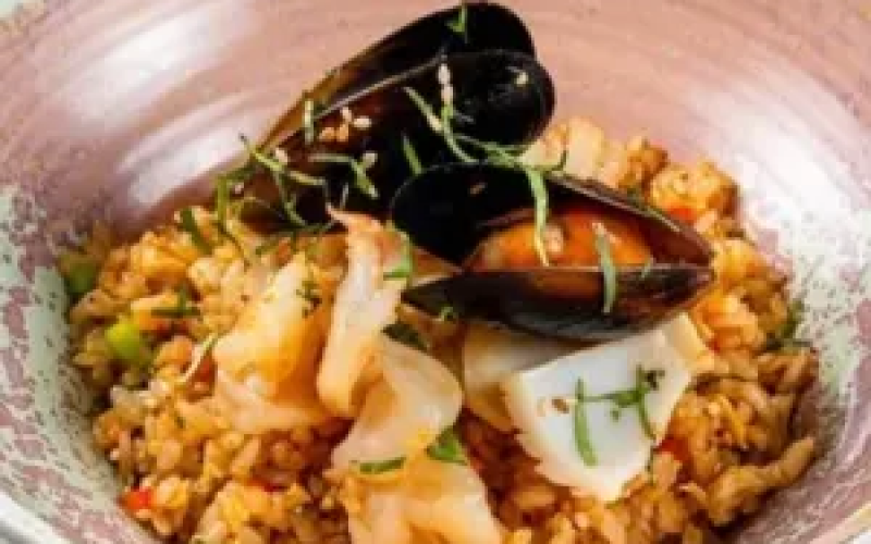 Жаренный рис с морепродуктами