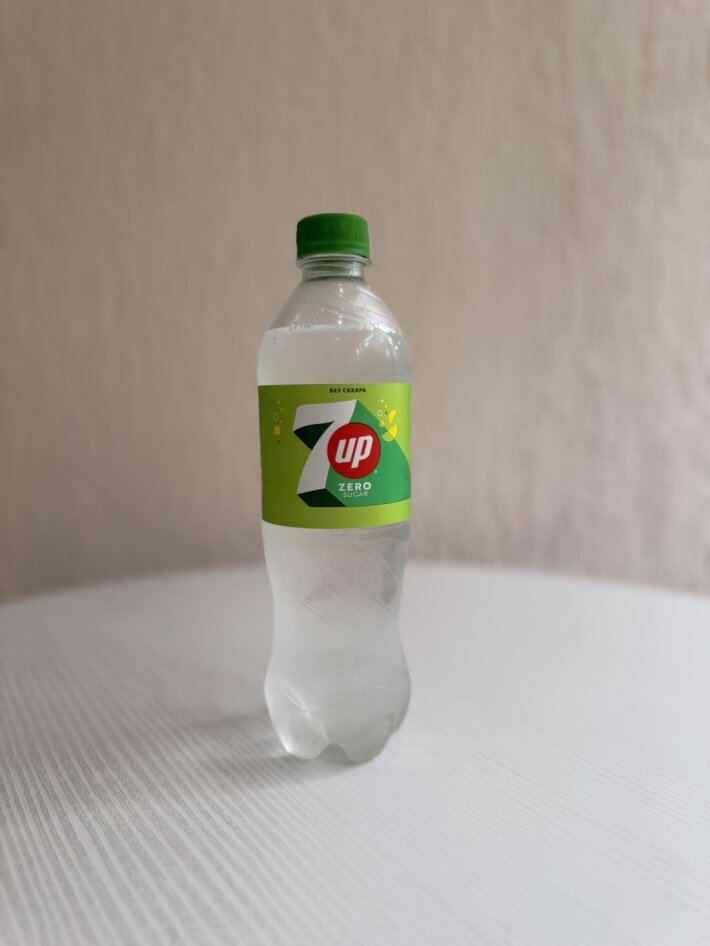 Напиток «7UP»