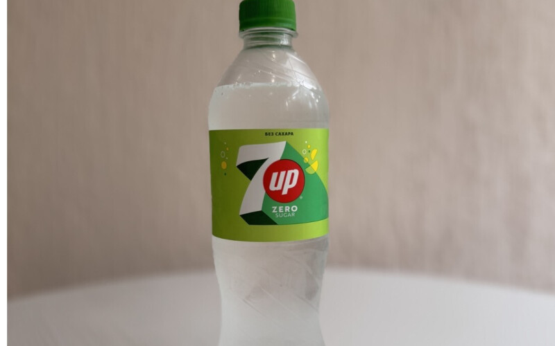 Напиток «7UP»