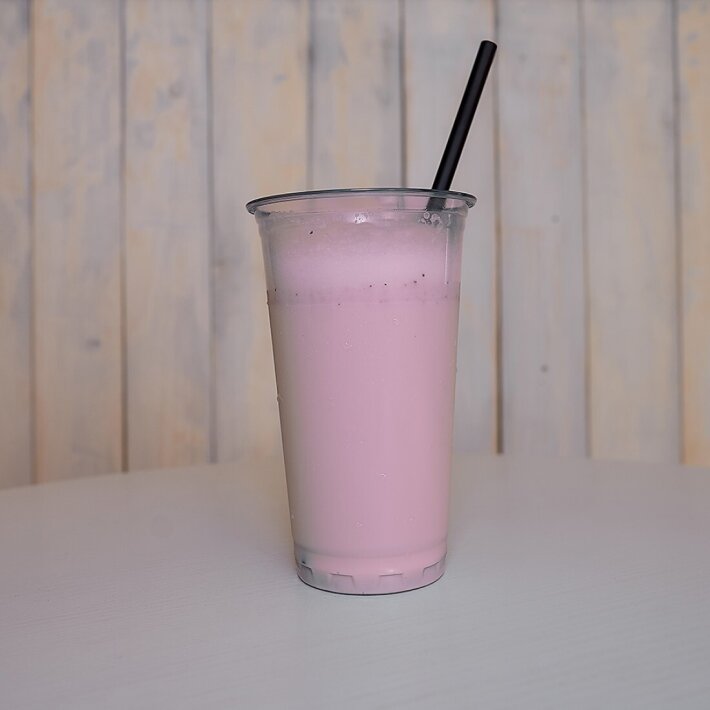 Вишнёвый молочный коктейль