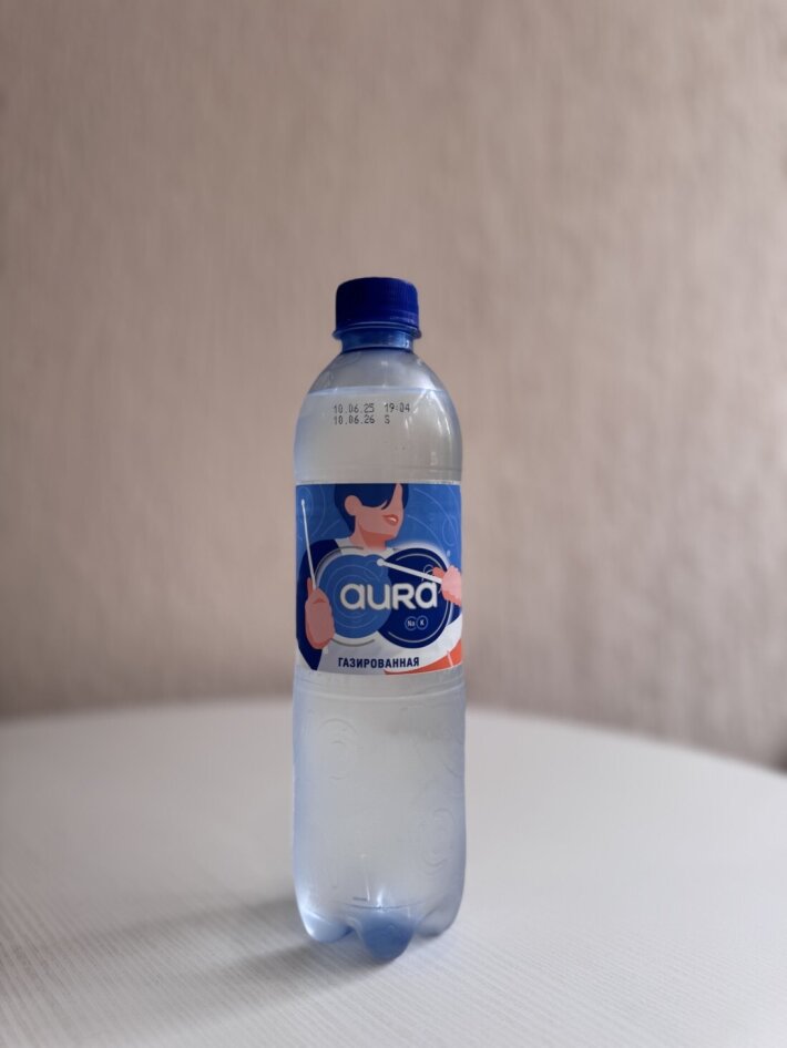 Вода «AURA» газированная