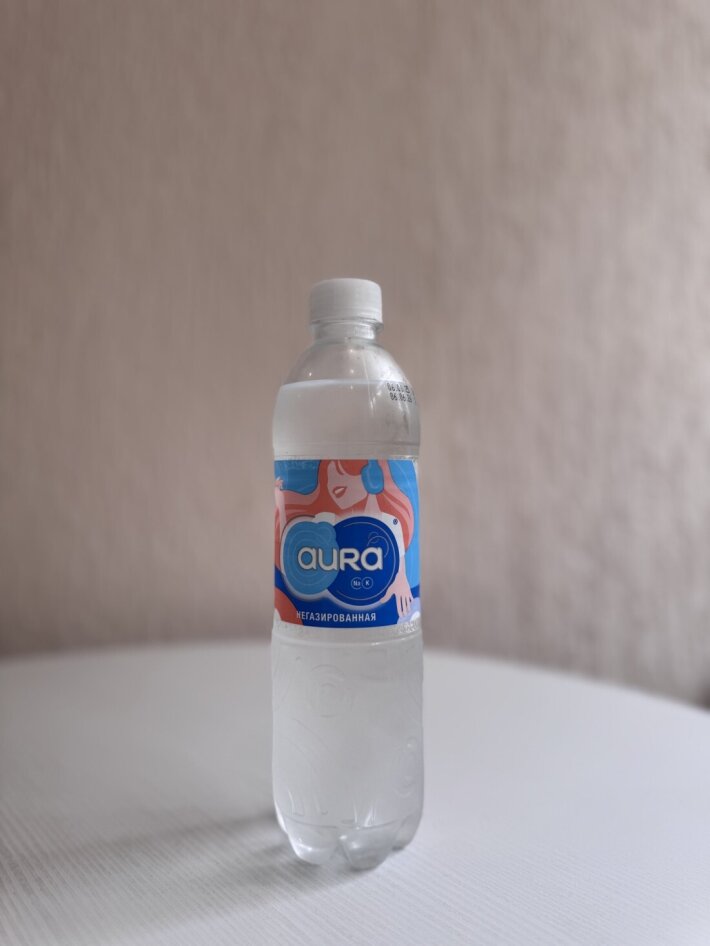Вода «AURA» негазированная