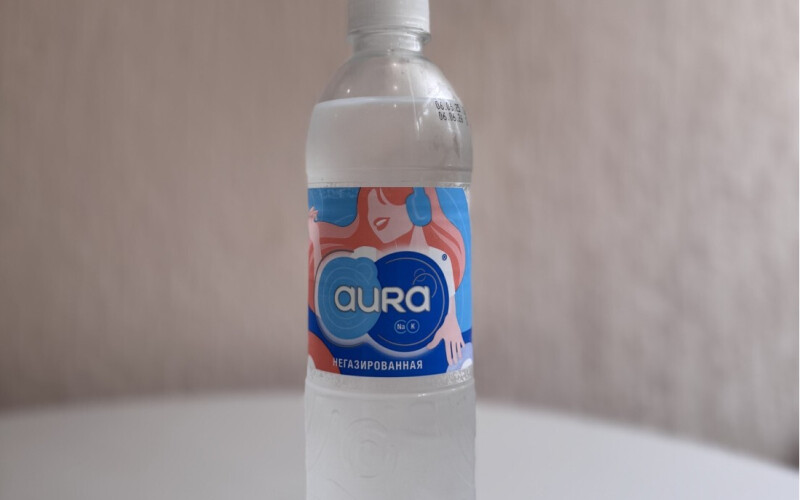 Вода «AURA» негазированная