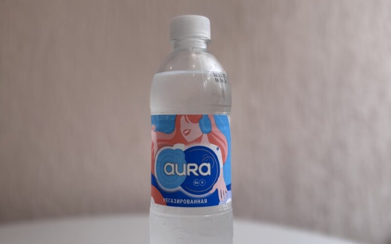 Вода «AURA» негазированная